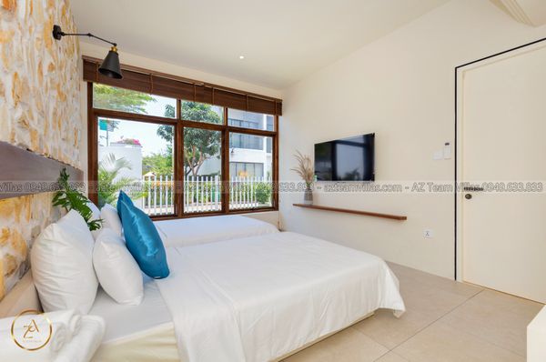 VT-MER-LC.ARIA AZ 104