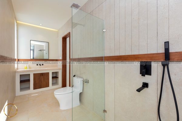 VT-MER-LC.ARIA AZ 104