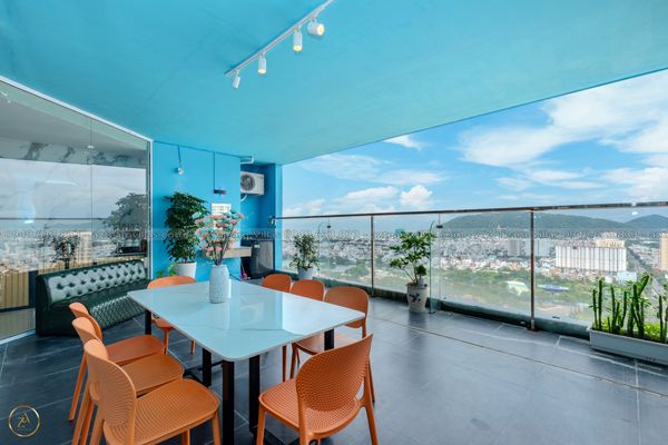 VT-TRUHO Penthouse AZ 31i