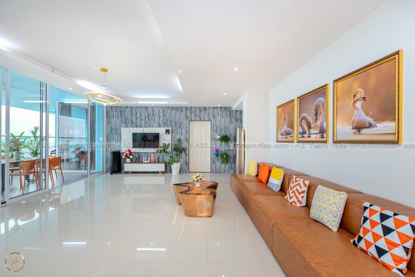 VT-TRUHO Penthouse AZ 31i