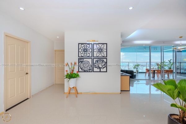 VT-TRUHO Penthouse AZ 31i