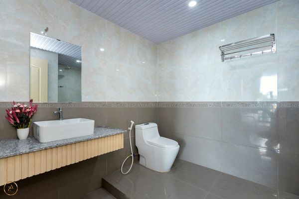 VT-TRUHO Penthouse AZ 31i