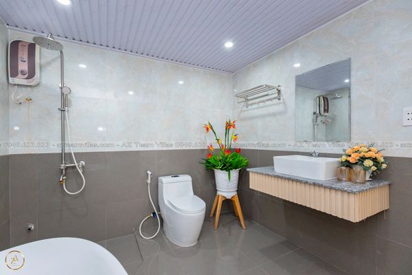 VT-TRUHO Penthouse AZ 31i