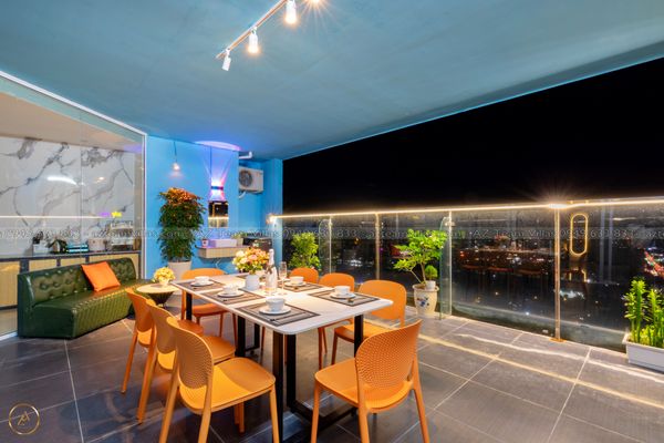 VT-TRUHO Penthouse AZ 31i