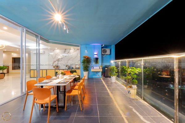 VT-TRUHO Penthouse AZ 31i