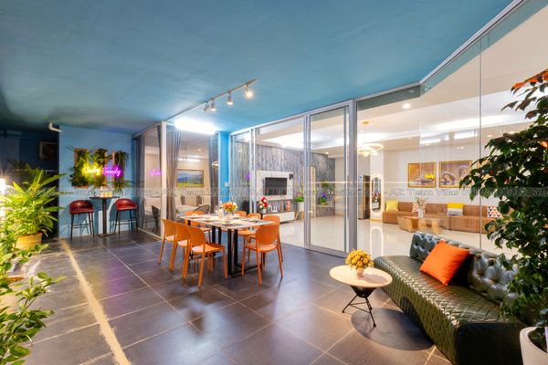 VT-TRUHO Penthouse AZ 31i