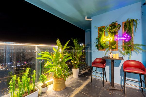 VT-TRUHO Penthouse AZ 31i