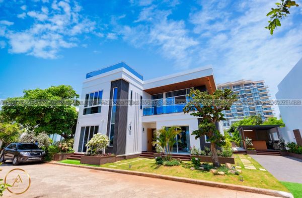 VT-MER-LC.ARIA AZ 107