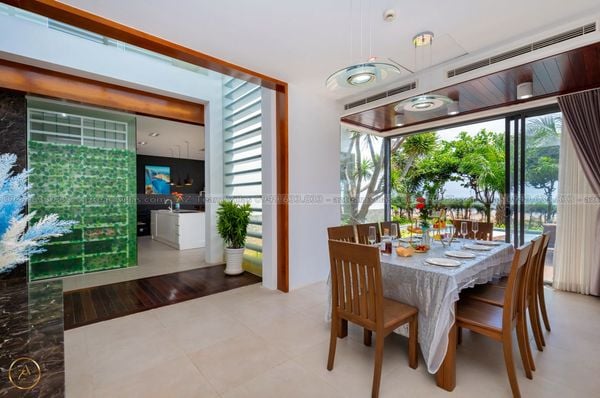 VT-RB-LC.ARIA AZ 138