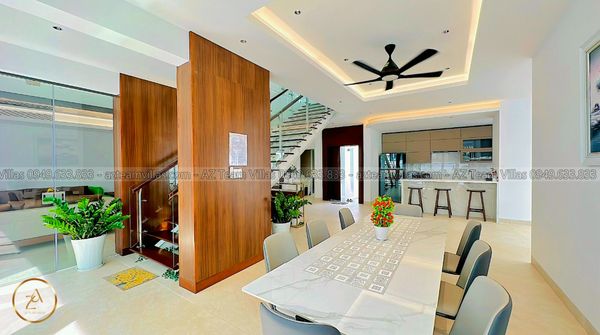 VT-MER-LC.ARIA AZ 106