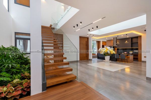 VT-MER-LC.ARIA AZ 103