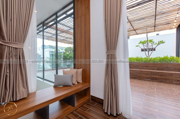 VT-MER-LC.ARIA AZ 103