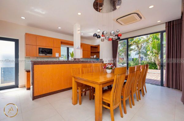 VT-RB-LC.ARIA AZ 136