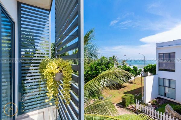 VT-RB-LC.ARIA AZ 136