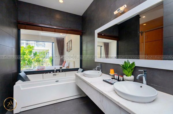 VT-RB-LC.ARIA AZ 136