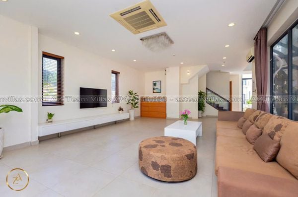 VT-RB-LC.ARIA AZ 136