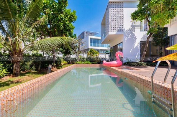 VT-RB-LC.ARIA AZ 136