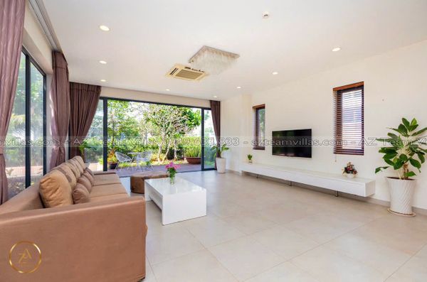 VT-RB-LC.ARIA AZ 136