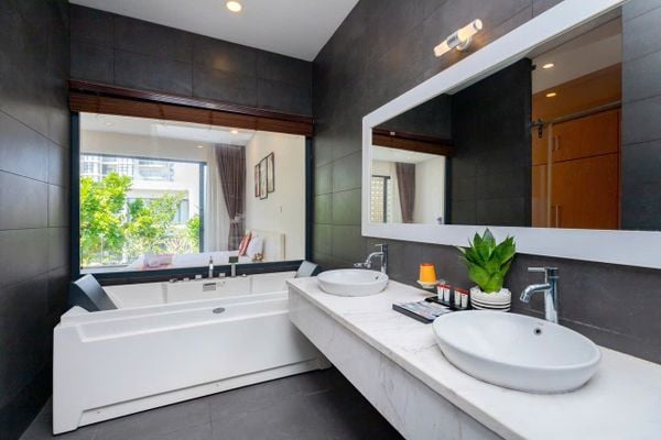 VT-RB-LC.ARIA AZ 137