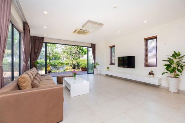 VT-RB-LC.ARIA AZ 137