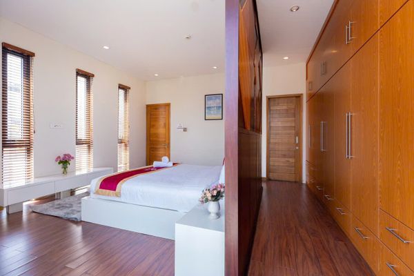 VT-RB-LC.ARIA AZ 137