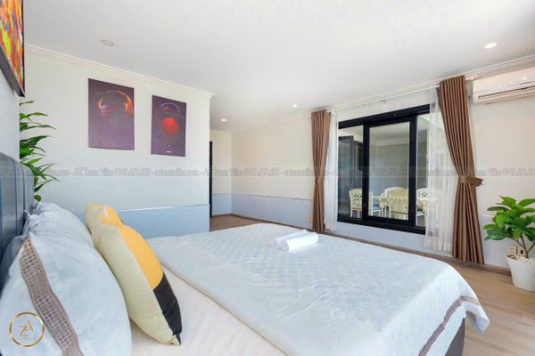 VT-OASKY-TRUHO-AZ 303