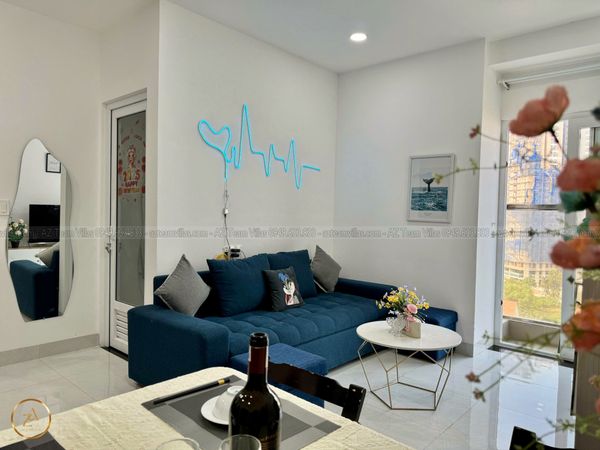 VT-MERMAID-TRUHO-1102