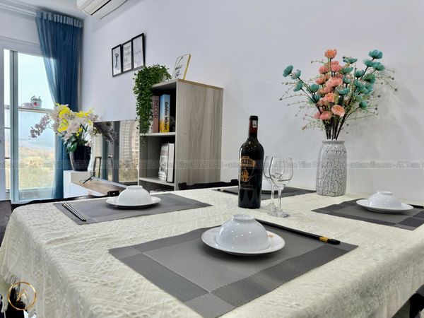 VT-MERMAID-TRUHO-1102