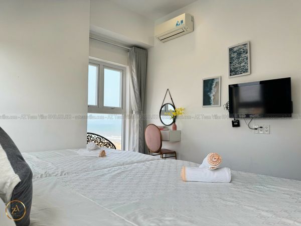 VT-MERMAID-TRUHO-1102