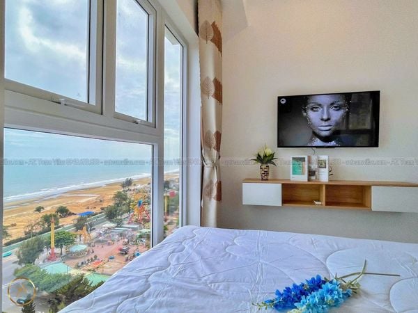 VT-MERMAID-TRUHO-1503