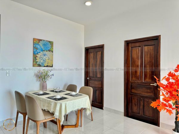 VT-MERMAID-TRUHO-903