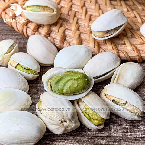 Hạt dẻ cười Mỹ rang muối Đạt Food hũ 500g
