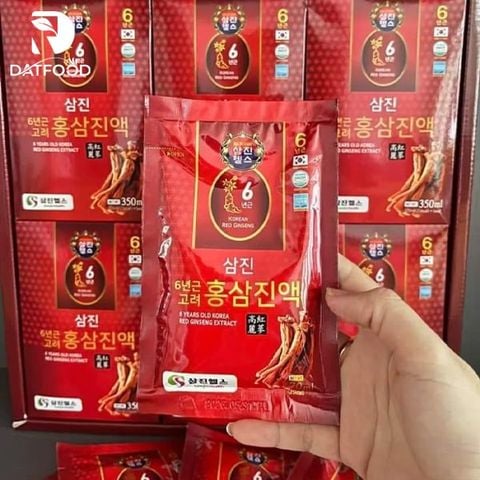 Nước hồng sâm Samjin Hoàng Gia 6 năm tuổi Hàn Quốc