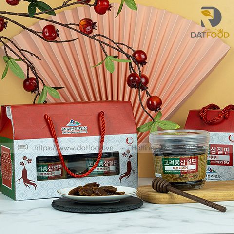 Sâm lát tẩm mật ong Daesan Hàn Quốc hộp nhựa 200g