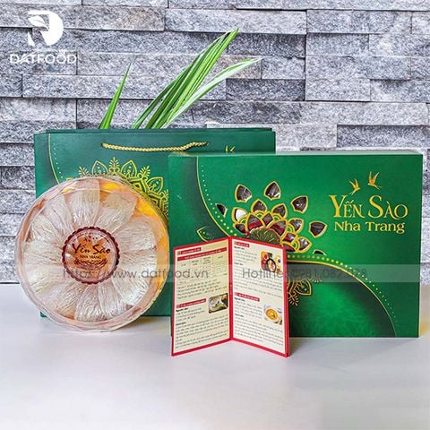 Yến sào rút lông nguyên tổ