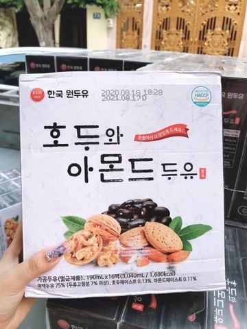 Sữa hạt óc chó hạnh nhân đậu đen Kokmilk Nội Địa Hàn Quốc thùng 16 hộp x 190ml