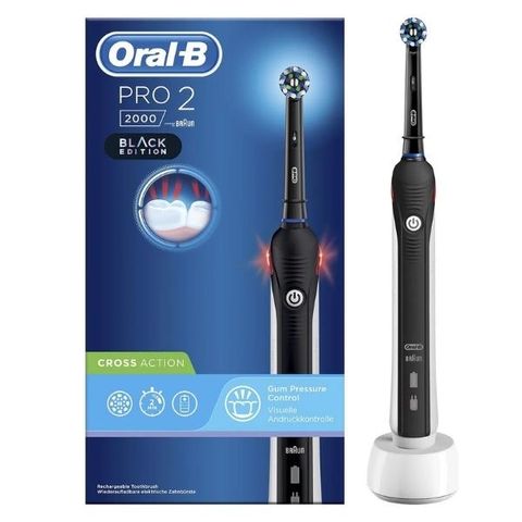 Bàn chải điện Oral B Pro 2 2000