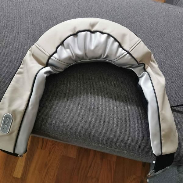 Đai massage Beurer MG150 trị liệu đau mỏi cổ vai gáy, lưng