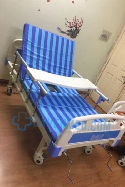 Giường bệnh nhân 3 tay quay Narita A01-III
