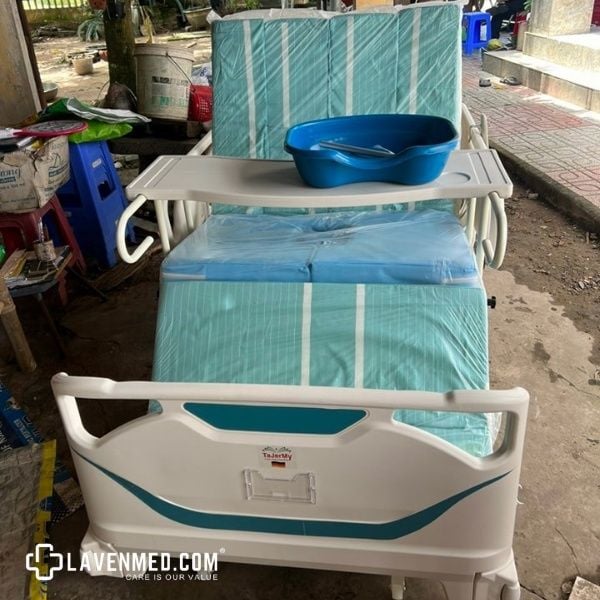 Giường bệnh nhân Tajermy D04 (GD11) model 2023