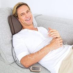  Gối massage Beurer MG147 có đèn hồng ngoại 