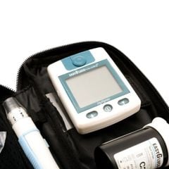  Máy đo đường huyết EasyGluco 