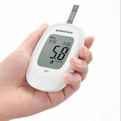  Máy đo đường huyết Yuwell 582 