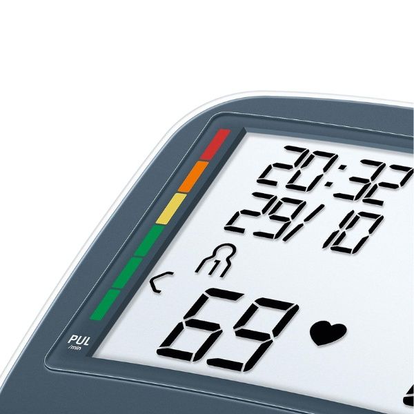 Máy đo huyết áp điện tử Beurer BM40 có kèm adapter dễ dàng đo huyết áp