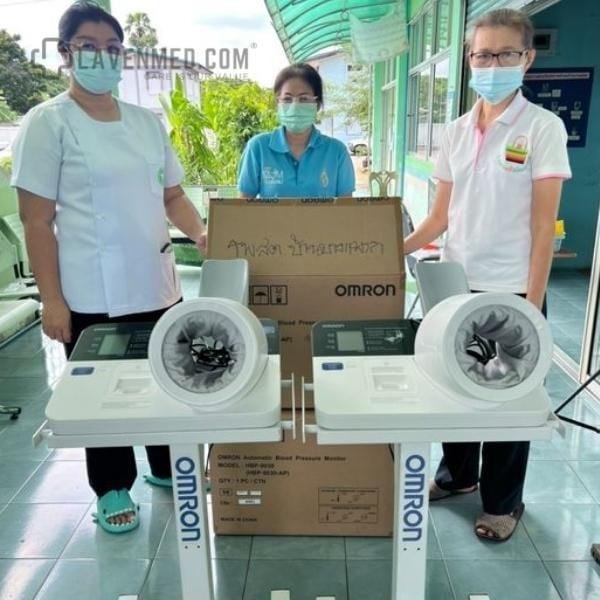 Máy đo huyết áp tự động Omron HBP-9030