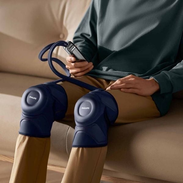 Máy massage đầu gối Philips PPM5521 với 4 chế độ massge, có nhiệt