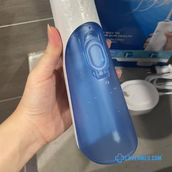 Máy tăm nước Oral-B Aquacare 8
