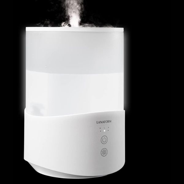 Máy tạo độ ẩm và khuếch tán tinh dầu Lanaform Dobra 30m2 thiết kế nhỏ gọn, tinh tế và sang trọng, sản phẩm làm đẹp không gian sử dụng.