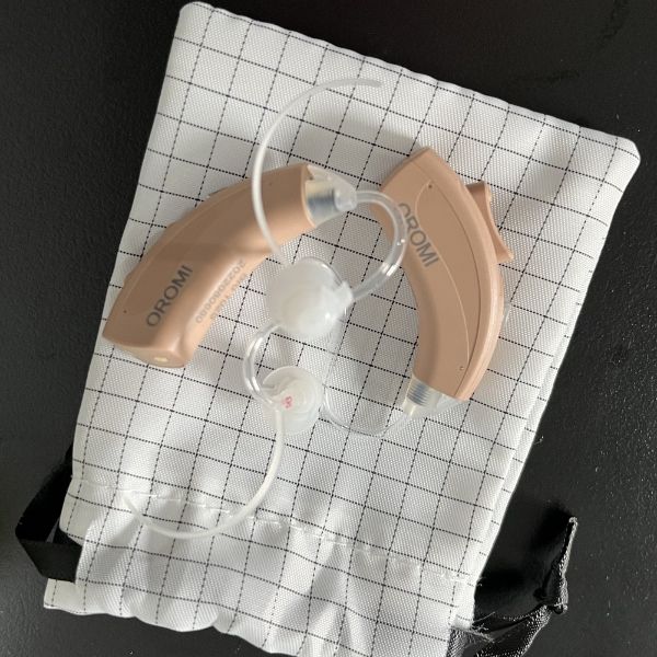 Máy trợ thính Oromi Bro102S