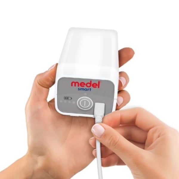 Máy xông mũi họng Medel Smart